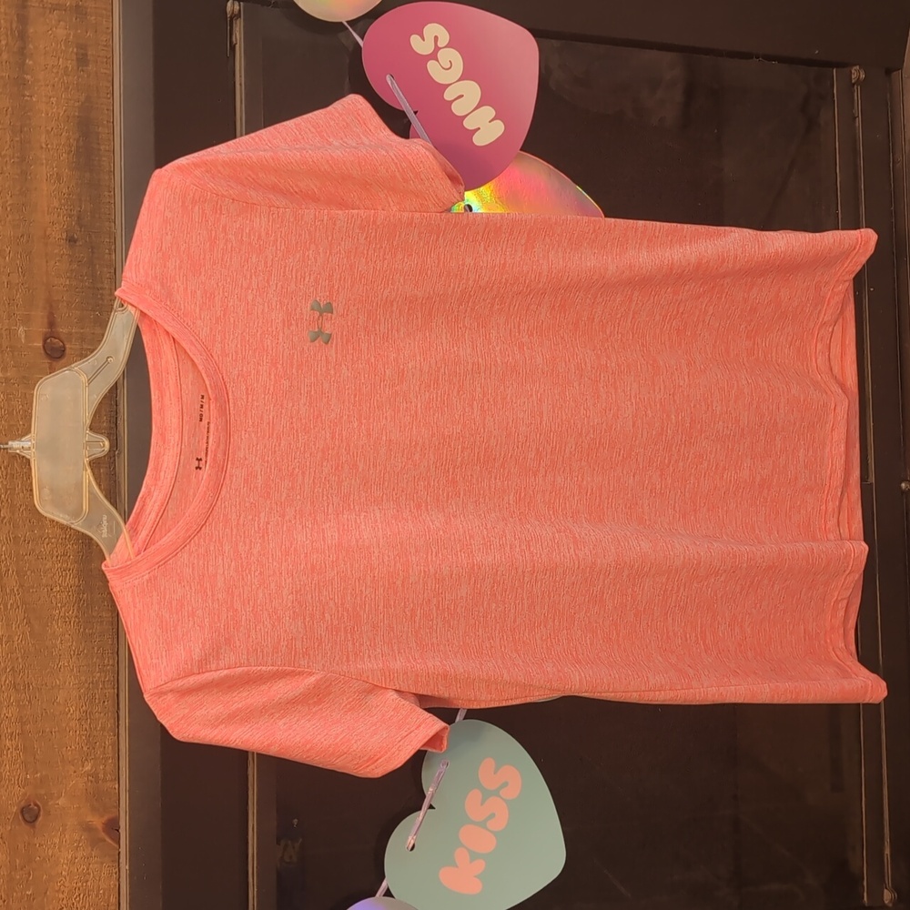 Pink Under Armour Loose Fit  Athletic Shirt. Size Medium